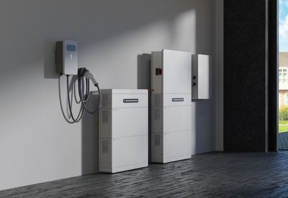 15kW Τριφασικός Υβριδικός Μετατροπέας Δύο MPPT 20kVA EPS Backup 180-650V μπαταρία IP65