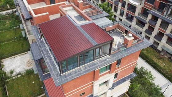 60W μονοκρυσταλλικό ηλιακό πλακάκι PERC - IP67 BIPV Πίνακας φωτοβολταϊκής οροφής για υψηλής απόδοσης παραγωγή ενέργειας